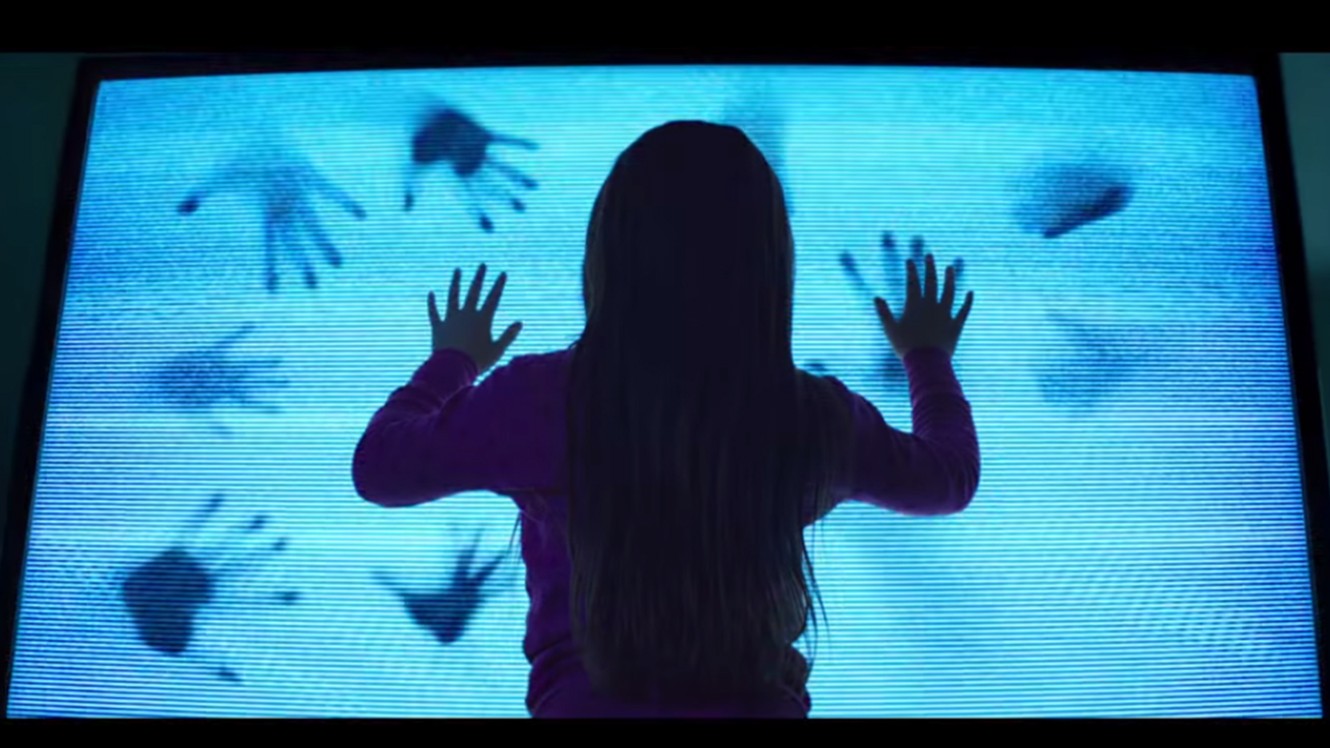 Poltergeist, diretto da Gil Kenan, remake del 2015 del film omonimo del 1982 diretto da Tobe Hooper